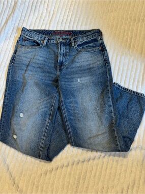 Lucky Brand Straight Leg Distressed Blue Jeans